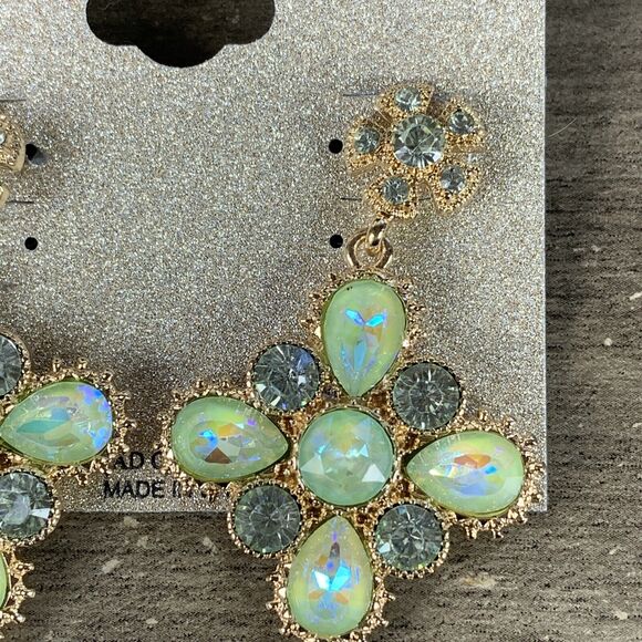 NATASHA Womens Dangle Chandelier Earrings Crystal Gold Tone with Pearl Drop - Picture 4 of 7